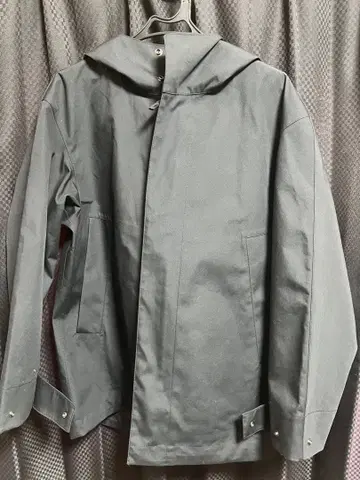 UNIQLO U 오버 사이즈 마운틴 후드티 M 사이즈 블랙