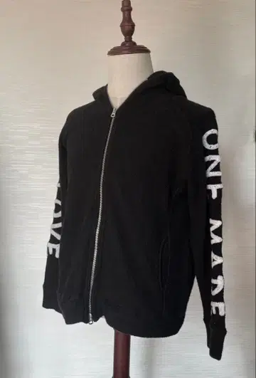 Maxsix 맥스식스 디자인 후드티 블랙 M