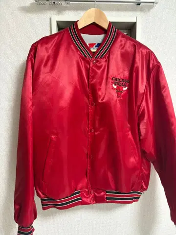 시카고 불스 바시티 자켓 레드 구제 의류