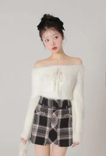 M me eme Ribbon off shoulder shaggyknit