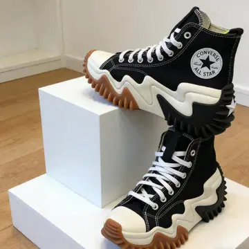 미사용 새상품 23.5cm 란스 모션 하이컷