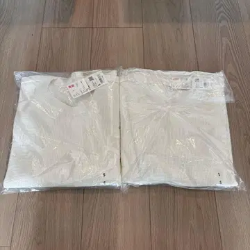 [미개봉 새상품] 유니클로 와플 크루넥 긴팔 T셔츠 (2장)