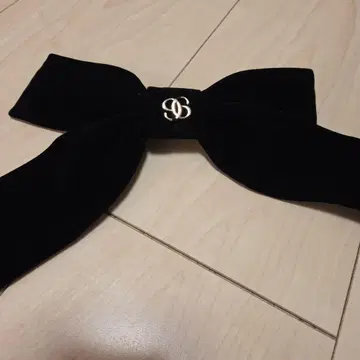 evelyn 리본 레트 벨로아 소재