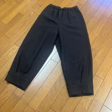 새상품급 지우 와이드 팬츠 허리밴딩