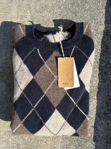 A.P.C. 아가일 무늬 스웨터 M