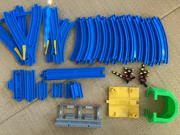 프라레일 10가지 레이아웃을 만들 수 있어! 베이직 레일 세트