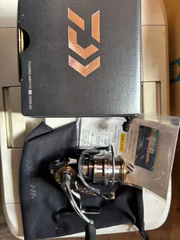 새상품급 루비아스 에어리티 FCLT2500S-XH