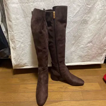 마이클코어스 브라운 스웨이드 롱 부츠 지퍼 포함