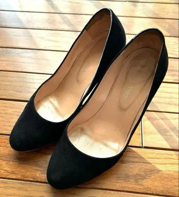 Sergio Rossi 스웨이드 펌프스 38 블랙