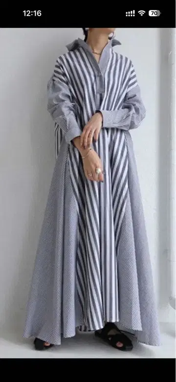 안티카 스트라이프 롱 셔츠 원피스