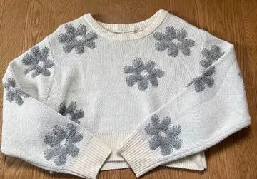 continuier de NICE CLAUP 꽃무늬 니트 스웨터 F