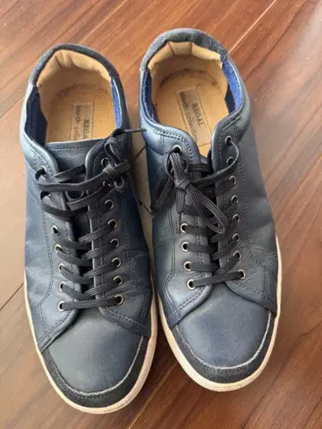 REGAL 신발 캐주얼 네이비 가죽 로우컷 스니커즈