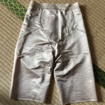 웨딩용 거들 S 사이즈 (THE TREAT DRESSING)