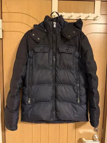 TOMMY HILFIGER 다운 S 사이즈