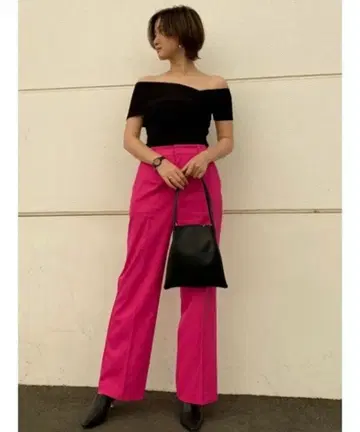 SNIDEL 센터 프레스 팬츠