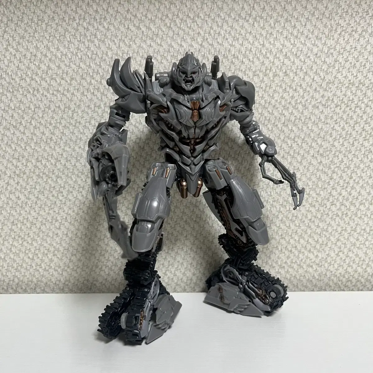 Transformers Blocky Classic TF-One Optimus Megatron  #트랜스포머,#트랜스포머블로키,#블로키트랜스포머,#옵티머스,#메가트론 on Bunjang Global Site.