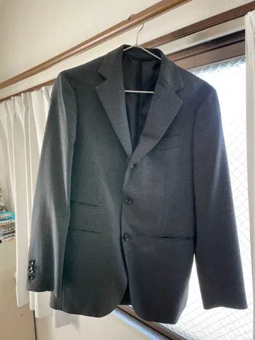 다크 그레이 비즈니스 정장
