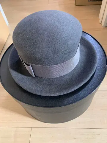 이시다세이보 ISHIDASEIBOU 그레이 보울러 햇