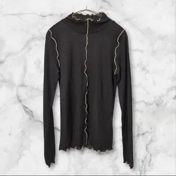 rb by ROSE BUD 로즈버드 멜로우 파이핑 풀오버