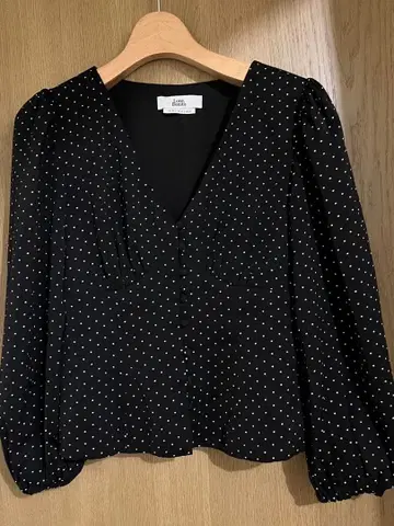 Love, Bonito 블랙 도트 무늬 벌룬 소매 블라우스 XS