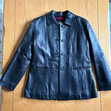 블랙 가죽 자켓 스트라이프 안감