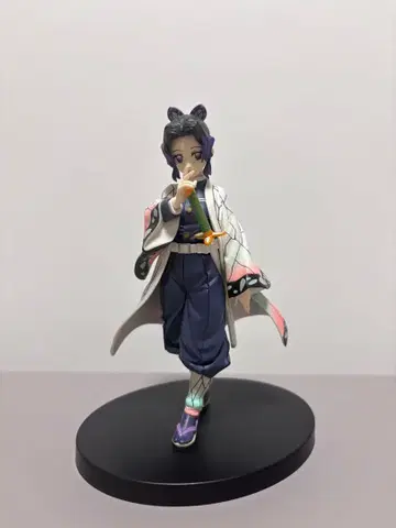 귀멸의 칼날 코쵸우 시노부 피규어