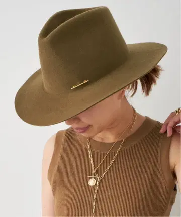 새상품 Deuxieme Classe JANESSA LEONE 카멜 햇