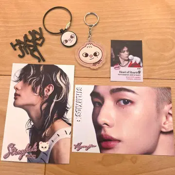 StrayKids 현진 생일 카페 굿즈 세트