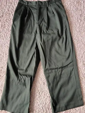 HARE 올리브 그린 슬랙스 L 사이즈