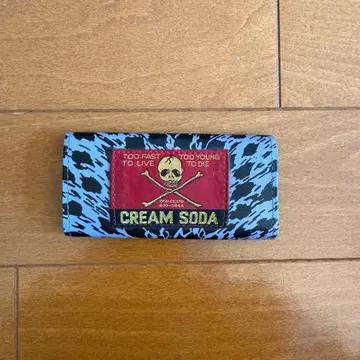 CREAM SODA 키케이스 보라색