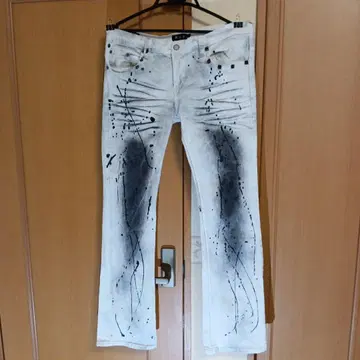 화이트 스플래터 프린트 데님