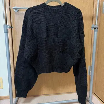 W.W.G 블랙 체크 무늬 니트 스웨터 긴팔