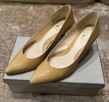 [ 세련된 ] 넘버 트웬티 원 펌프스 베이지 24cm