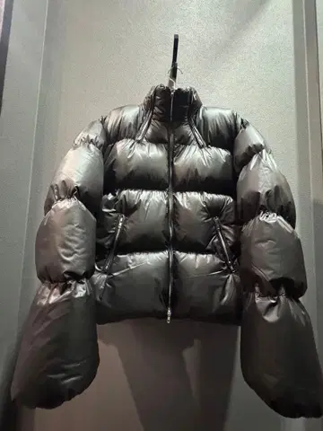 ADEN 짧은 기장 다운 자켓