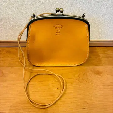 sarai SENSE OF FUN 센스 오브 팬 가마구치 숄더백