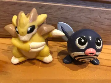 TOMY 포켓몬 몬스터 컬렉션 니드런 & 모래두지 소프트 비닐