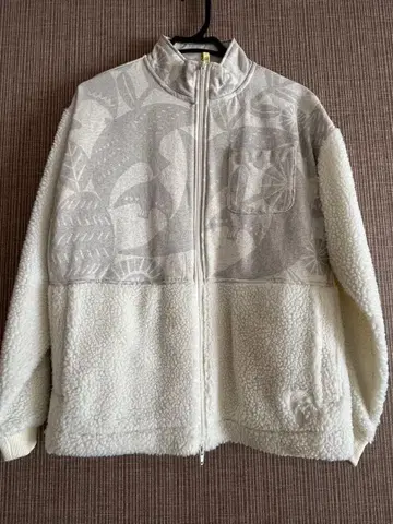 그라니프 플리스 자켓 그래픽 디자인