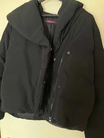 블랙 다운 자켓