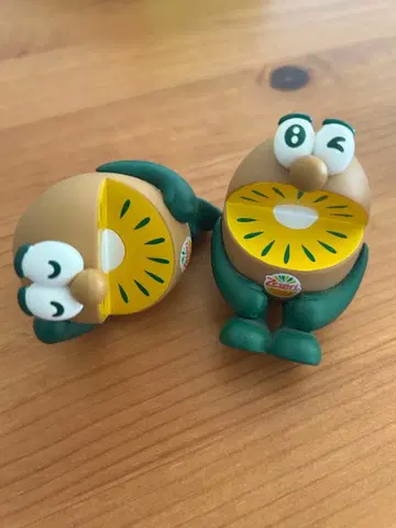 키위 브라더스 피규어 2체 세트