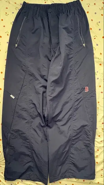 Perushu x MLB 나일론 지퍼 팬츠