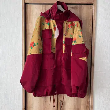 FACETASM 마운틴 파카 로즈 드립 신일