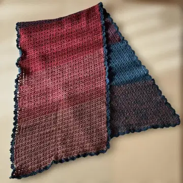 핸드메이드 그라데이션 니트 스톨