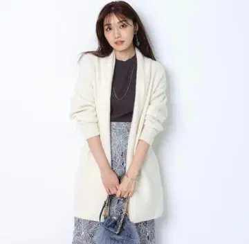 JUSGLITTY (저스길리티) 수플레 니트 가디건 (오프화이트)