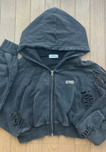 EVRIS 데미지 맨투맨 크롭 후드티