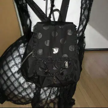 도트 무늬 블랙 백팩