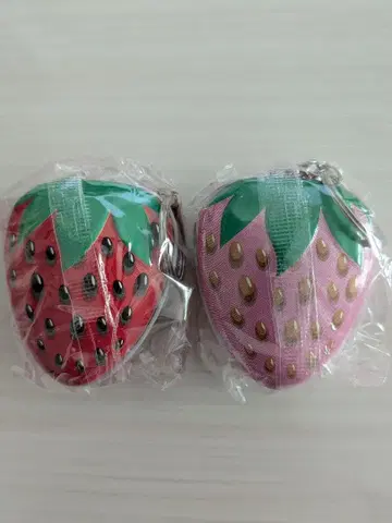 딸기 캔 케이스 키링 가챠