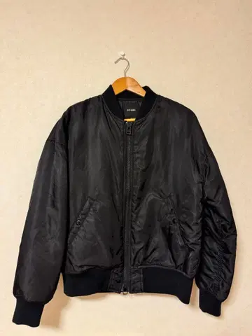 새상품급 BEAMS MA-1 플라이트 자켓 S사이즈 블랙