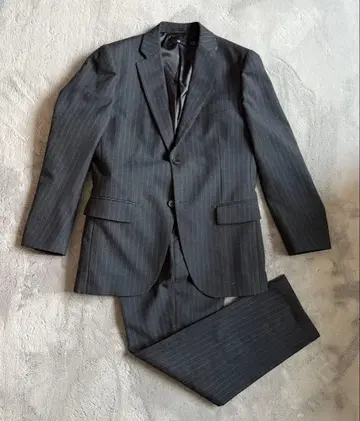UNIQLO +J 수트 셋업 그레이 스트라이프