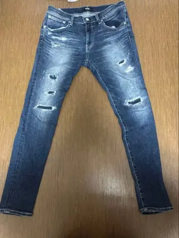 AZUL 데미지 진 데님 팬츠