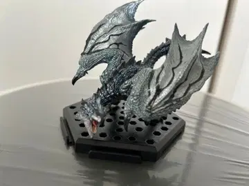 캡콤 피규어 몬스터 헌터 스탠다드 모델 리오레우스 희귀종